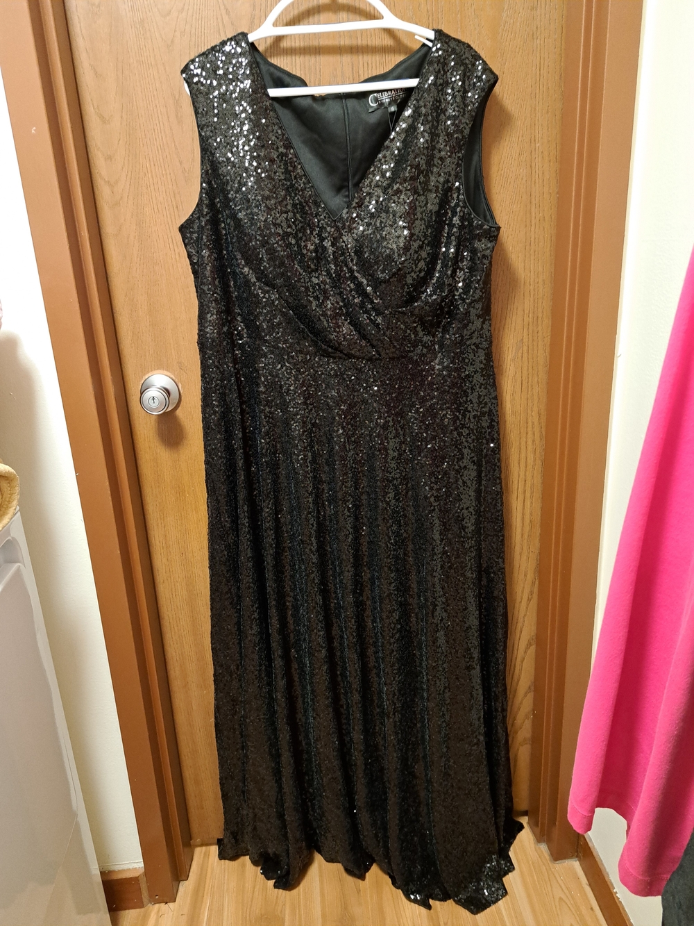 Sequin V-Neck Evening Dress - Black